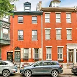 Spacious 3Br In Center City